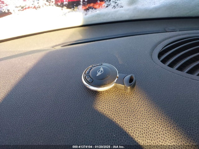 2012 MINI COOPER S WMWSV3C58CTY27456 Photo 10