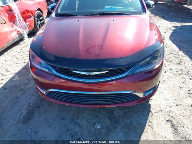 1C3CCCAB7FN576741 Chrysler 2015