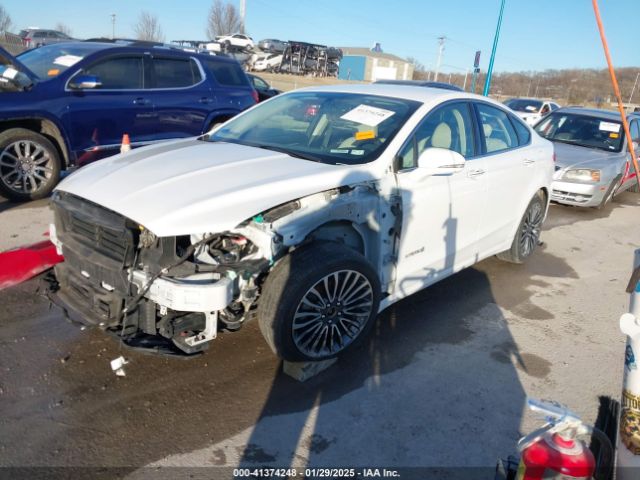 3FA6P0RU7HR383528 Ford Fusion Hybrid Titanium