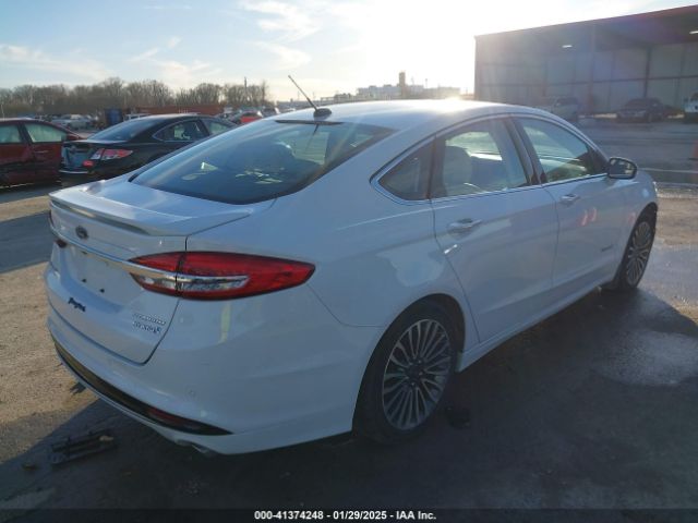 3FA6P0RU7HR383528 Ford Fusion Hybrid Titanium