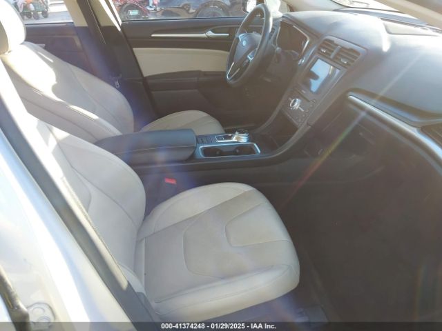 3FA6P0RU7HR383528 Ford Fusion Hybrid Titanium