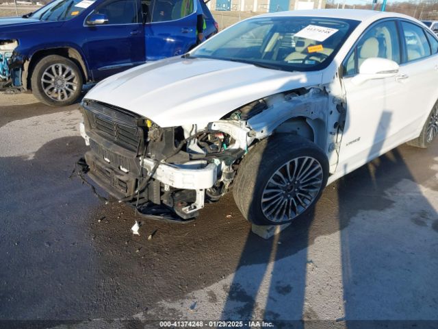3FA6P0RU7HR383528 Ford Fusion Hybrid Titanium