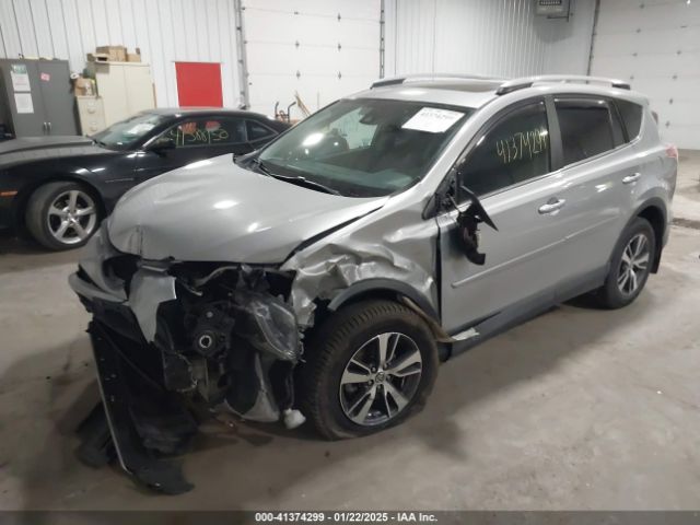 2T3RFREV5HW648195 Toyota Rav4 Xle