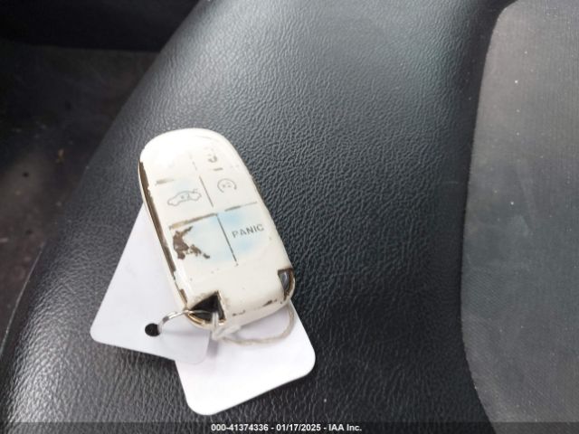 3C4NJCBB5JT240748 Jeep Compass Latitude Fwd