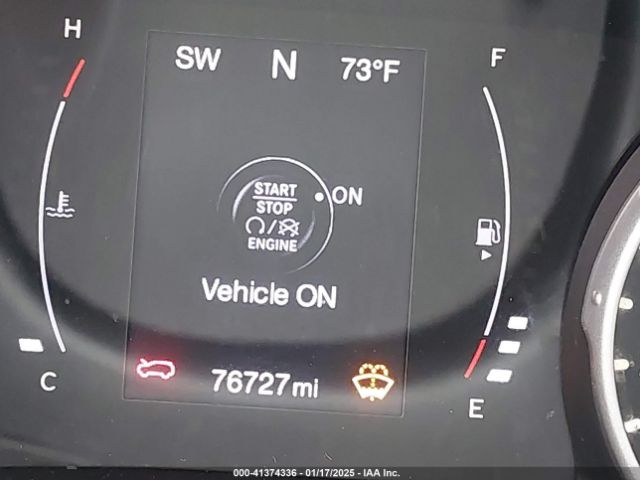 3C4NJCBB5JT240748 Jeep Compass Latitude Fwd