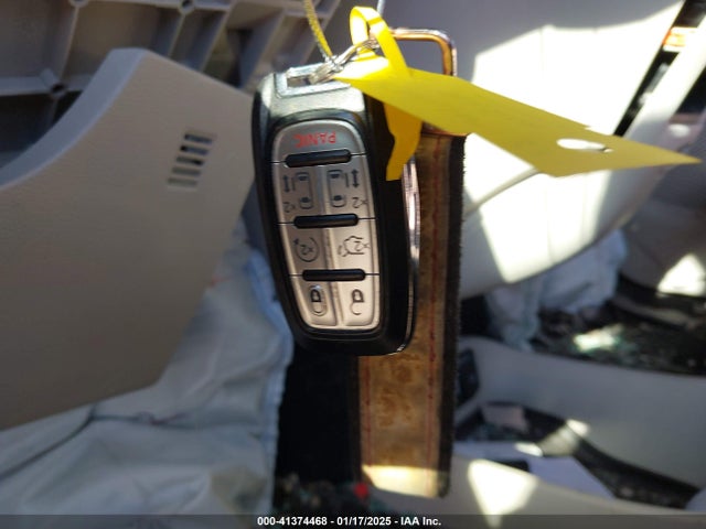 2C4RC1BGXJR127280 Chrysler Pacifica Touring L