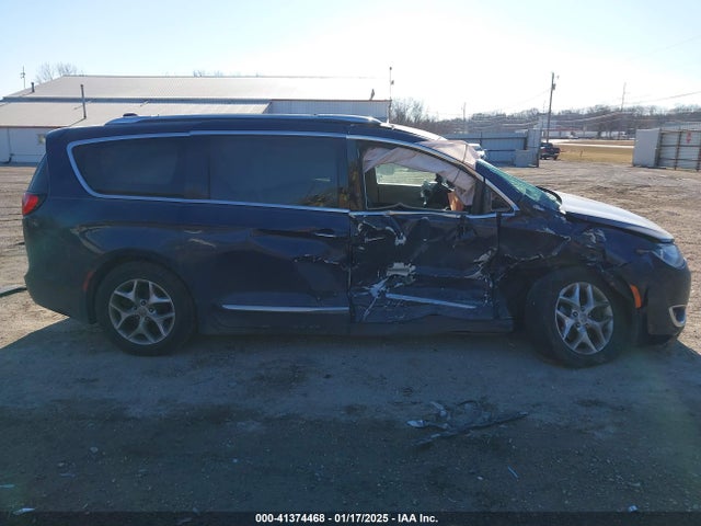 2C4RC1BGXJR127280 Chrysler Pacifica Touring L