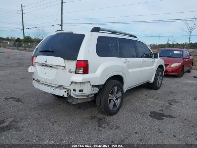 2010 MITSUBISHI ENDEAVOR 4A4JM3AS9AE015247 Photo 3