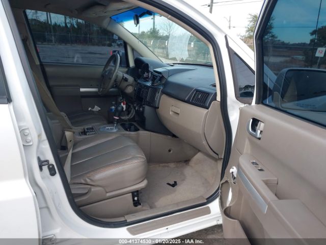 2010 MITSUBISHI ENDEAVOR 4A4JM3AS9AE015247 Photo 4