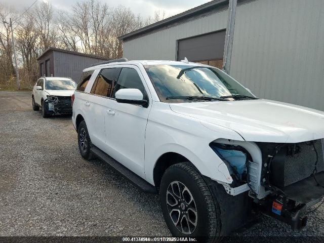 1FMJU1J82REA32804 Ford Expedition Xlt