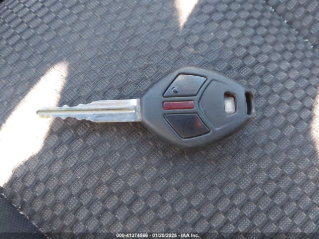 2011 MITSUBISHI ENDEAVOR 4A4JN2AS3BE033137 Photo 10