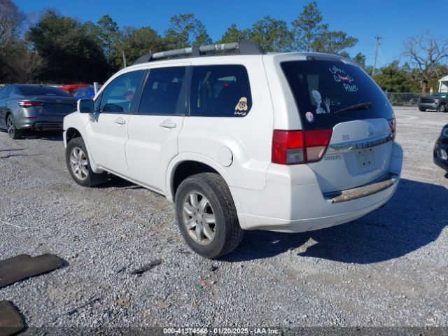 2011 MITSUBISHI ENDEAVOR 4A4JN2AS3BE033137 Photo 2