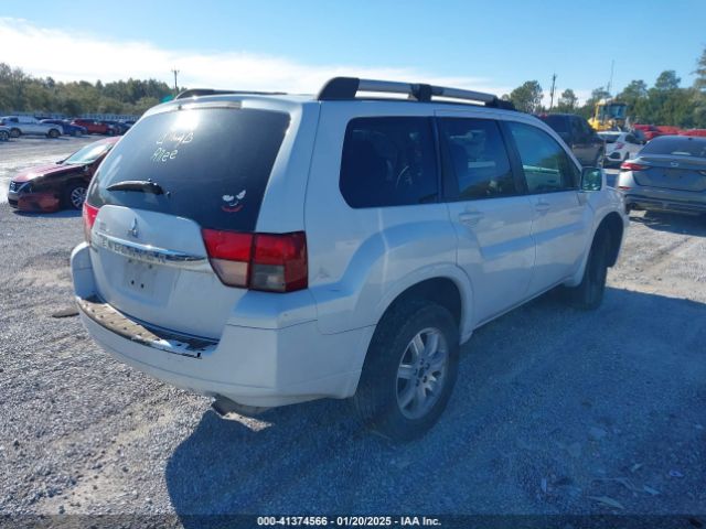 2011 MITSUBISHI ENDEAVOR 4A4JN2AS3BE033137 Photo 3