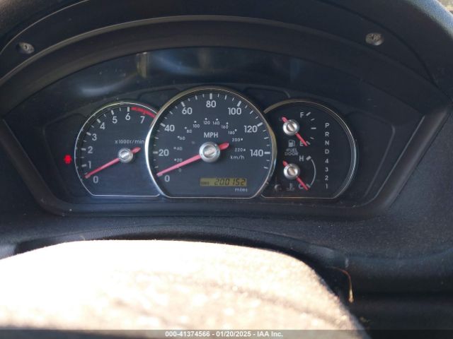 2011 MITSUBISHI ENDEAVOR 4A4JN2AS3BE033137 Photo 6