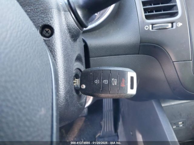 3KPFK4A72JE191677 KIA FORTE LX