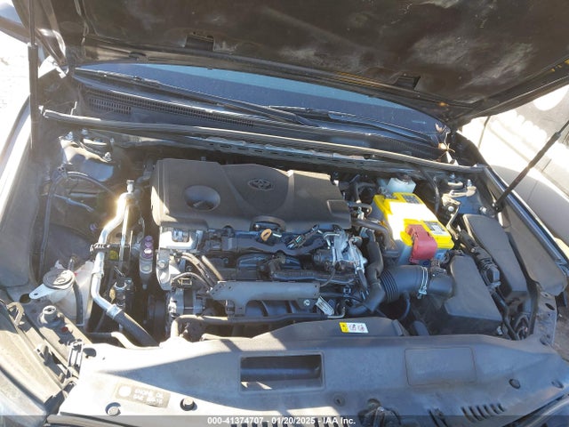 4T1B11HK5JU157739 Toyota CAMRY SE