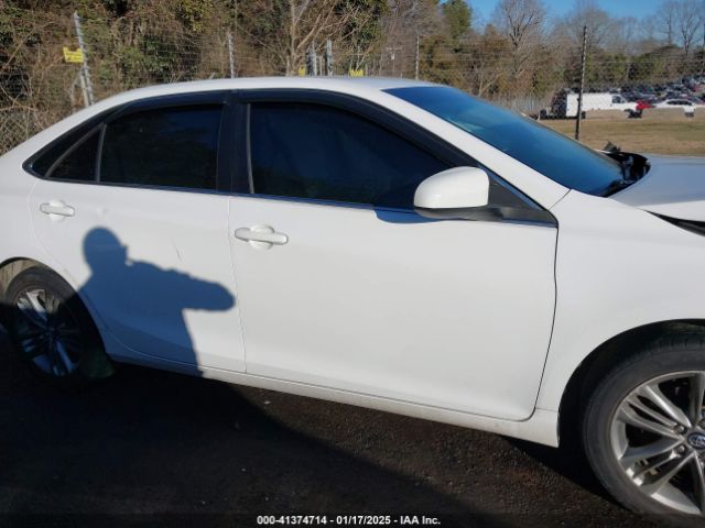 4T1BF1FK8HU318132 Toyota CAMRY SE