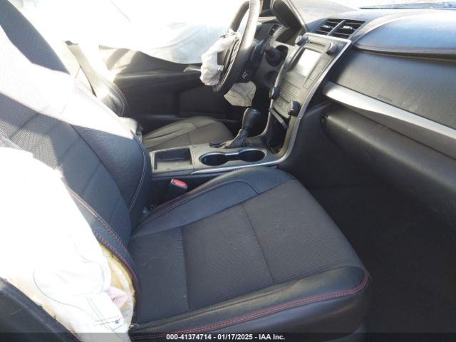 4T1BF1FK8HU318132 Toyota CAMRY SE