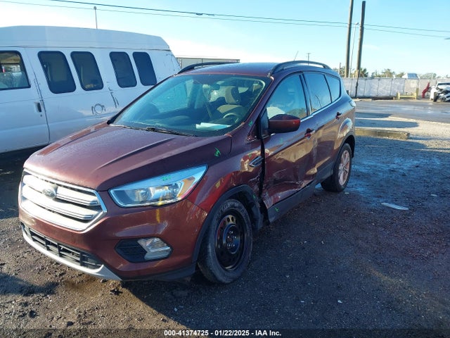 Ford ESCAPE SE 2018 1FMCU0GD6JUB15217 Image 2