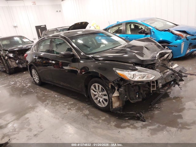 2017 1N4AL3AP6HN342968 main image