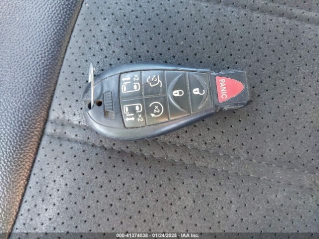 2C4RDGCG8KR774213 Dodge Grand Caravan Sxt