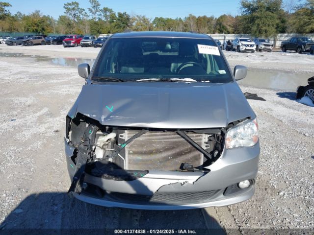 2C4RDGCG8KR774213 Dodge Grand Caravan Sxt