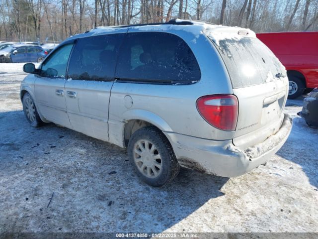 2001 CHRYSLER TOWN & COUNTRY 2C4GT54LX1R339931 Photo 2