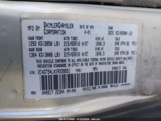 2001 CHRYSLER TOWN & COUNTRY 2C4GT54LX1R339931 Photo 8