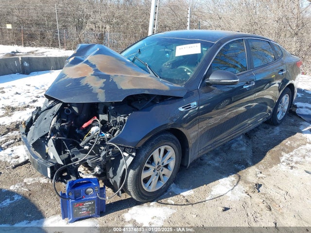 KIA Optima Lx 2017 5XXGT4L38HG131612 Image 2