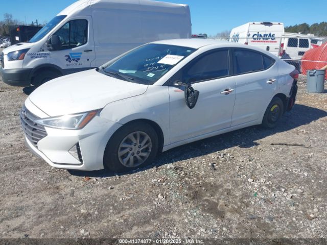 5NPD74LFXKH425770 Hyundai ELANTRA SE