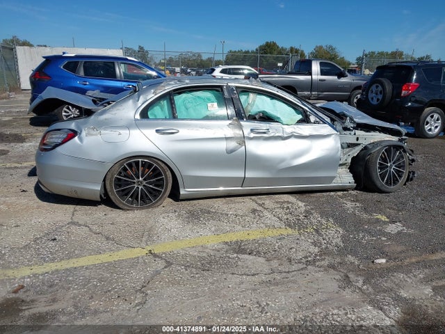 W1KWF8DB7MR650647 Mercedes-Benz C 300 Sedan