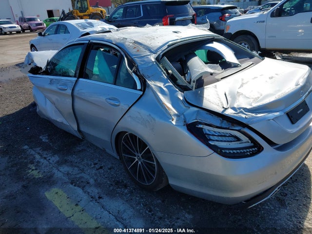 W1KWF8DB7MR650647 Mercedes-Benz C 300 Sedan