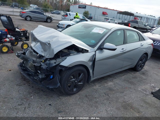 5NPLM4AG0NH067230 Hyundai ELANTRA SEL