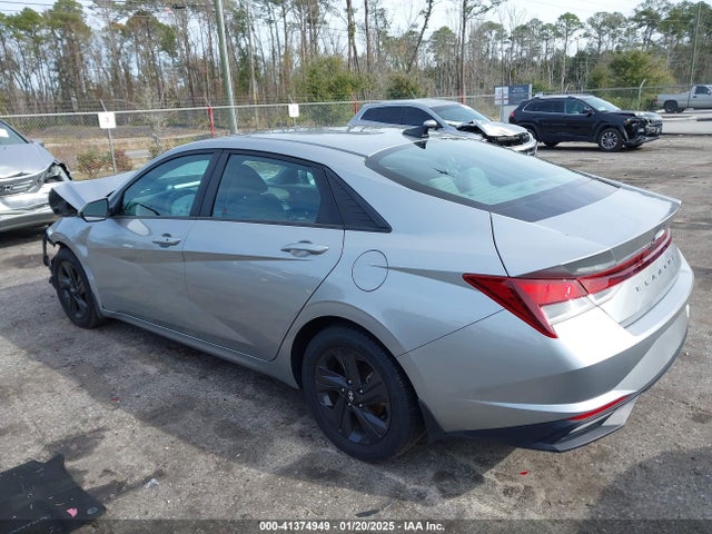 5NPLM4AG0NH067230 Hyundai ELANTRA SEL
