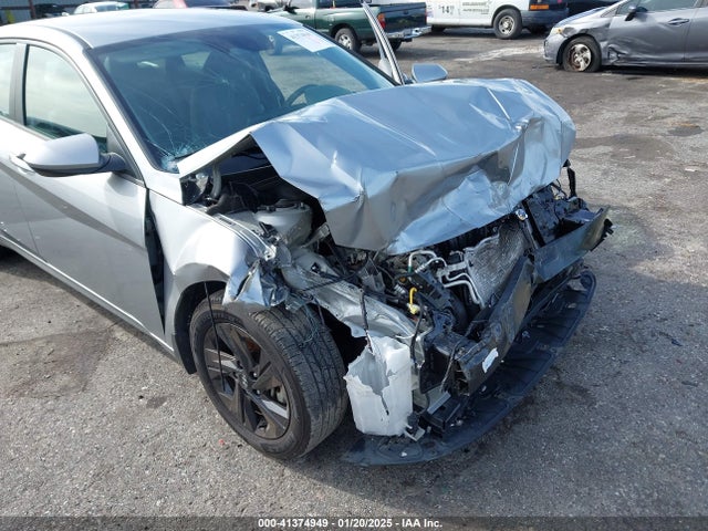 5NPLM4AG0NH067230 Hyundai ELANTRA SEL
