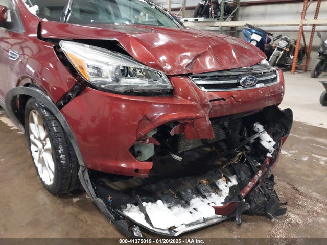 1FMCU9JX6GUB57497 Ford Escape Titanium