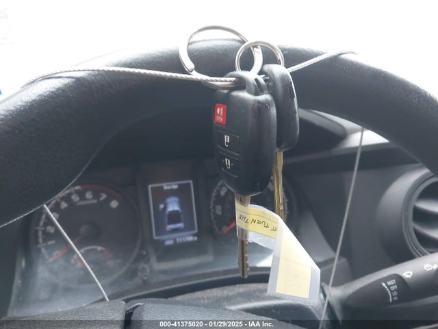 5TFAX5GN7KX145335 Toyota Tacoma Sr