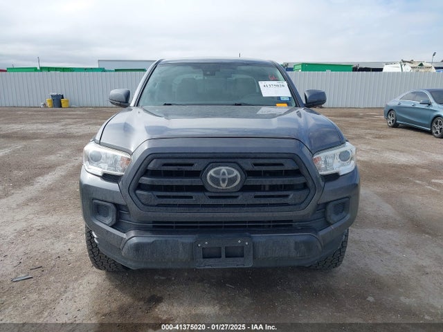 5TFAX5GN7KX145335 Toyota Tacoma Sr
