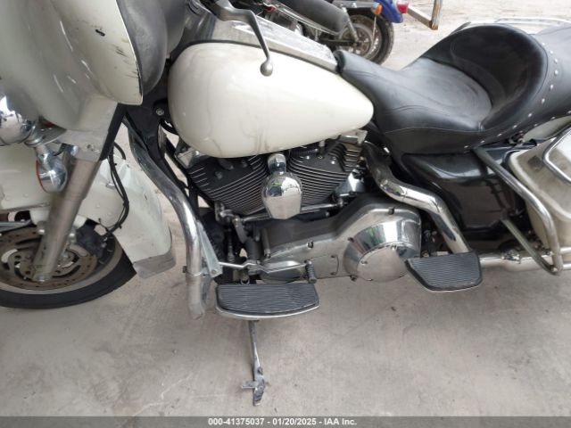 2006 HARLEY-DAVIDSON FLHTPI 1HD1FMW1X6Y614184 Photo 8