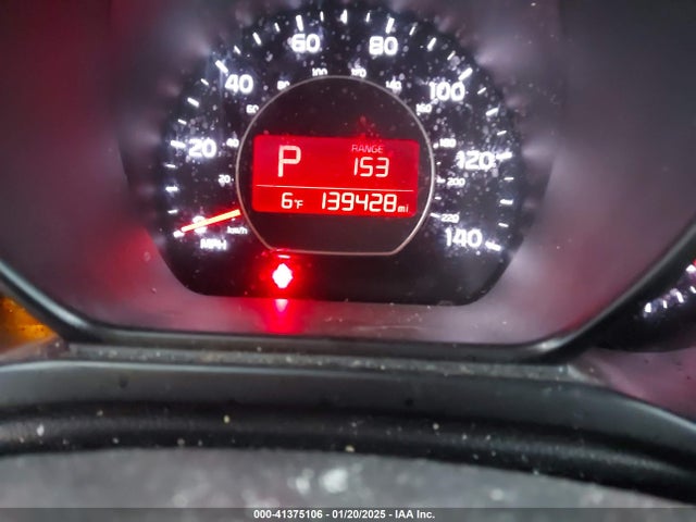 KIA SOUL + 2017 KNDJP3A58H7411127 Image 7