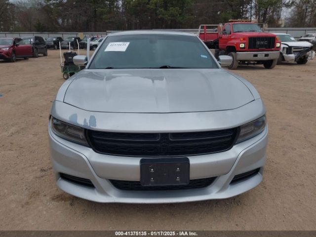 2C3CDXBG2KH721122 Dodge Charger Sxt Rwd
