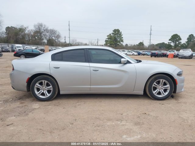 2C3CDXBG2KH721122 Dodge Charger Sxt Rwd
