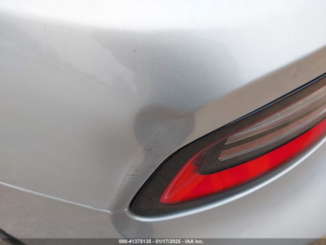 2C3CDXBG2KH721122 Dodge Charger Sxt Rwd
