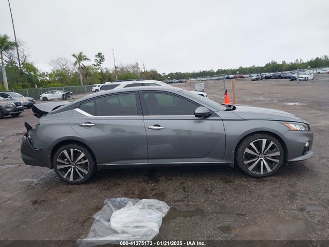 1N4BL4FW8MN325531 Nissan Altima Platinum Intelligent Awd