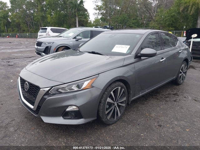 1N4BL4FW8MN325531 Nissan Altima Platinum Intelligent Awd