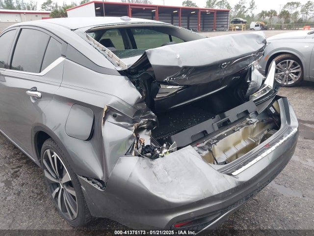 1N4BL4FW8MN325531 Nissan Altima Platinum Intelligent Awd
