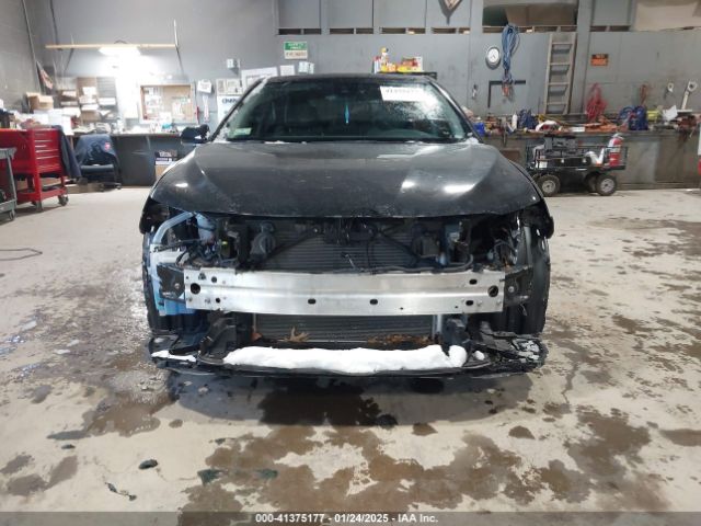 4T1G11BK1NU069517 Toyota Camry Se Awd