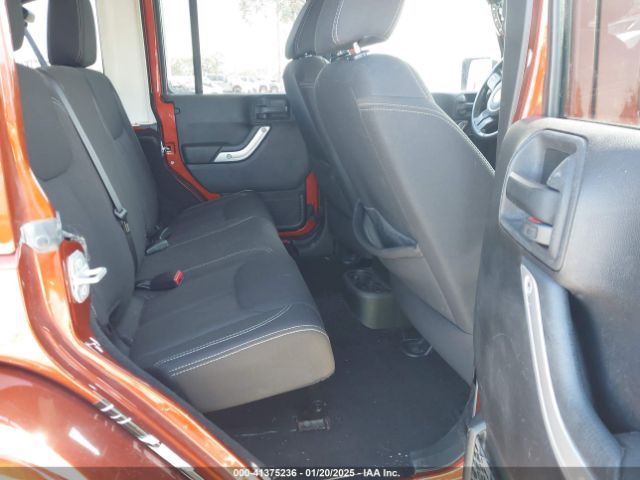 1C4BJWFG6EL214669 Jeep Wrangler Unlimited Rubicon