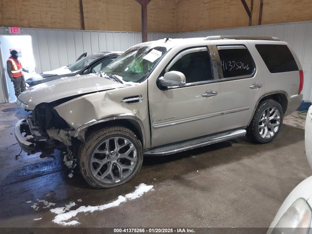 2007 CADILLAC ESCALADE 1GYFK638X7R304171 Photo 1