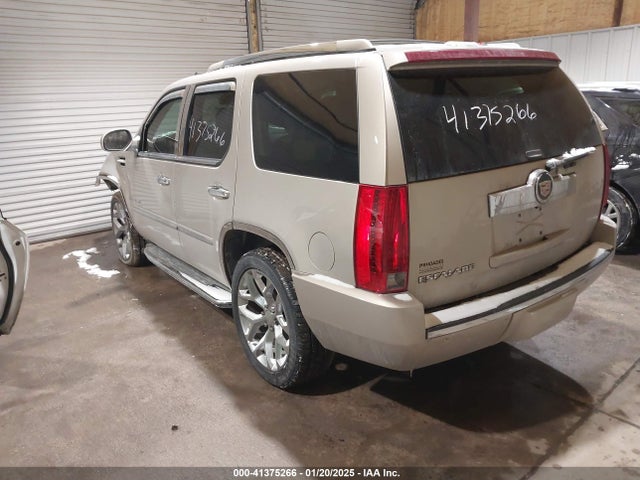 2007 CADILLAC ESCALADE 1GYFK638X7R304171 Photo 2